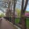 Upscale Downtown 2BR, Private Deck, Full Kitchen - Columbus