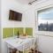 1 Bedroom Lovely Apartment In Njivice