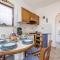Nice Apartment In Supetarska Draga