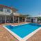 4 Bedroom Gorgeous Home In Dubrava