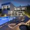 Villa Mariner