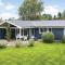 Four-Bedroom Holiday Home In Dronningmolle