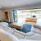 Sleeps 36 people - 3 spas - 3 homes - 奥阿库尼