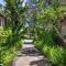Bali Huts Escape