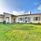 Awesome Home In Saint-Pierre-Doléron - 奥雷龙圣皮耶尔