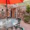 2 Bedroom Nice Apartment In Grizane