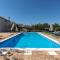 6 Bedroom Nice Home In Murvica