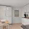 Cozy Home In Asaa With Kitchen