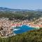 Three-Bedroom Holiday Home In Pucisca