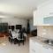 Three-Bedroom Holiday Home In Pucisca