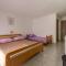Nice Apartment In Sveti Filip I Jakov - Sveti Filip i Jakov