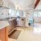 Nice Home In Meschers-Sur-Gironde