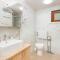 Three-Bedroom Holiday Home In Premantura