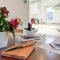 Awesome Home In Giethoorn With Kitchen