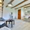 Awesome Home In Breznicki Hum