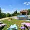 Awesome Home In Breznicki Hum