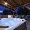 4 Bedroom Cozy Home In Nin