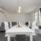 Lovely Home In Donji Prolozac With Wifi