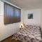 3 Bedroom Beautiful Apartment In Mirca