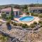 Beautiful Home In Praznica