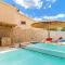 Gorgeous Home In Marcana