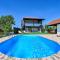 Awesome Home In Zagreb With Sauna