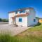 Amazing Home In Gajana With Wifi - Gajana