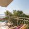 Three-Bedroom Apartment In Podaca