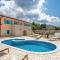 Awesome Home In Grizane With Wifi - Grižane