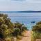 Lovely Apartment In Mandre With Wifi - Mandre