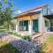 Awesome Home In Peroj With Wifi