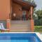 Three-Bedroom Holiday Home In Vodnjan