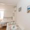 Gorgeous Home In Rogoznica