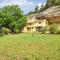 Amazing Home In Beaumettes - Beaumettes