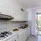 Three-Bedroom Apartment In Slano