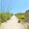 Oceanfront in Heart of N Myrtle Beach with Pool - Myrtle Beach