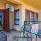 Apartments Cesare 2 with Shared Pool - Ližnjan