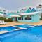 Lady Bay Resort