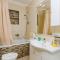 Three-Bedroom Apartment In Slano