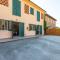 2 Bedroom Cozy Home In Altopascio