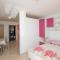 Cozy Apartment In Krvavica With Kitchen