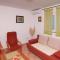Nice Apartment In Drvenik Veliki - Veliki Drvenik (Zirona Grande)