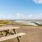 Nice Home In Heinkenszand With Wifi - heinkenszand