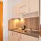 Stunning Home In Grohote With Wifi
