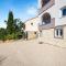 Cozy Apartment In Stara Novalja