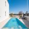 Amazing Home In Novigrad