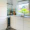 Gorgeous Home In Makkum With Kitchen - Makkum