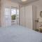 2 Bedroom Gorgeous Home In Karlobag