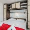 2 Bedroom Lovely Apartment In Jurandvor