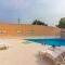 Three-Bedroom Apartment In Galizana